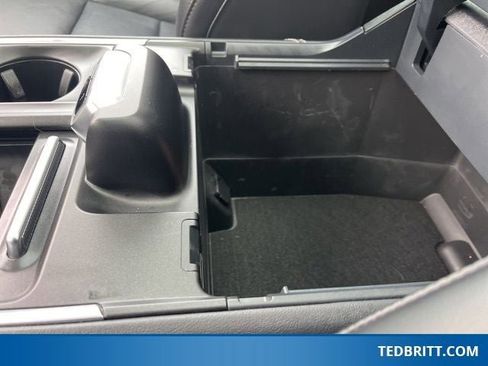 Certified 2025 Ford Expedition Max Platinum image 38