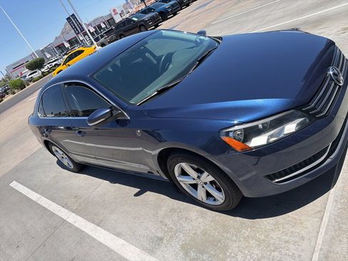 Used 2014 Volkswagen Passat 1.8T Wolfsburg Edition FWD image 17