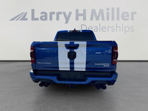 New 2024 RAM 1500 Laramie image 7