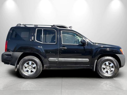 Used 2011 Nissan Xterra PRO-4X w/ Pro-4x Leather Pkg AWD/4WD image 8