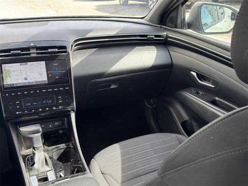 Used 2023 Hyundai Santa Cruz SEL Premium w/ Launch Package image 31