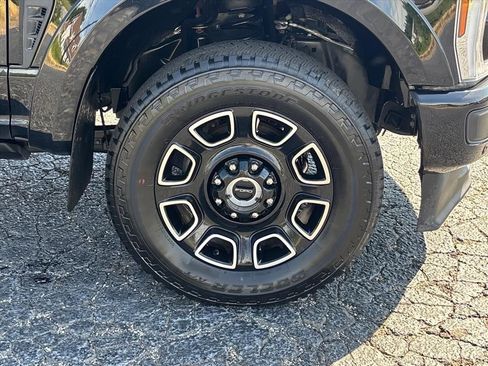 Used 2025 Ford F250 Platinum AWD/4WD image 10