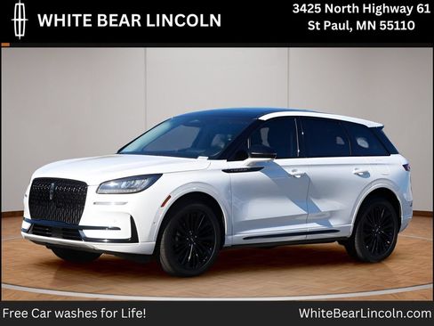 Used 2024 Lincoln Corsair FWD w/ Equipment Group 102A image 1