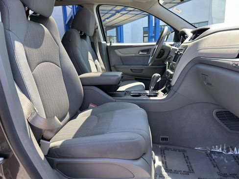 Used 2014 Chevrolet Traverse LT w/ All-Star Edition FWD image 28