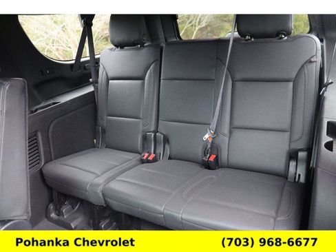 Used 2021 Chevrolet Suburban Z71 image 30