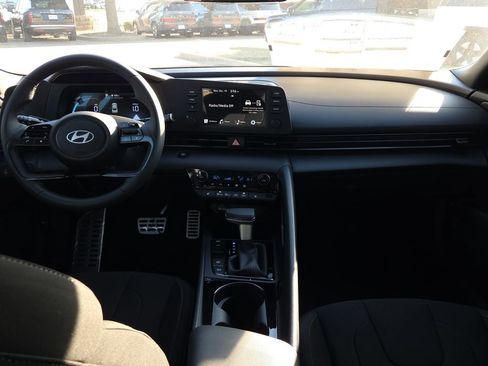 New 2026 Hyundai Elantra SEL Sport Premium w/ Cargo Package FWD image 10