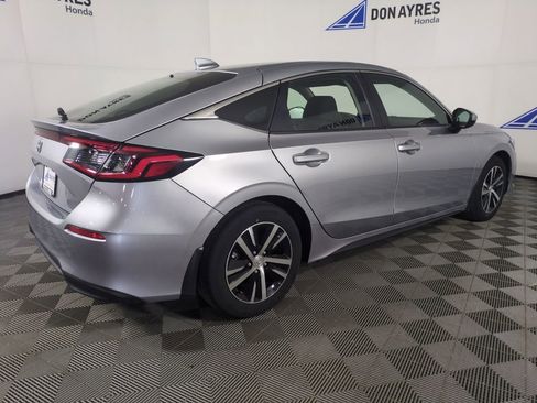 Used 2024 Honda Civic LX image 5