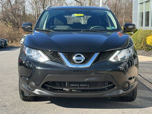 Used 2018 Nissan Rogue Sport SV image 3