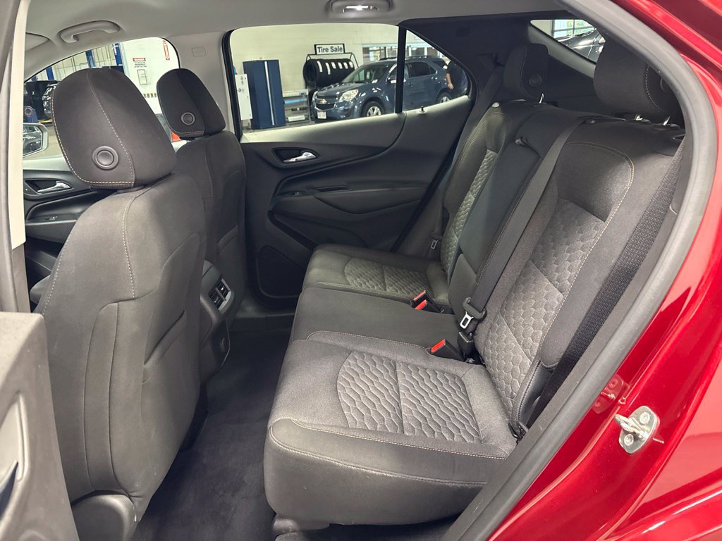 Used 2018 Chevrolet Equinox LT FWD image 31