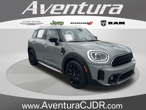 Used 2021 MINI Cooper Countryman image 1