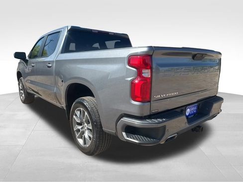 Used 2022 Chevrolet Silverado 1500 RST AWD/4WD image 4