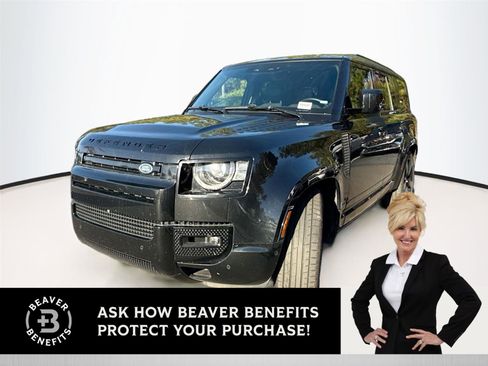 Used 2024 Land Rover Defender 130 X-Dynamic SE image 1