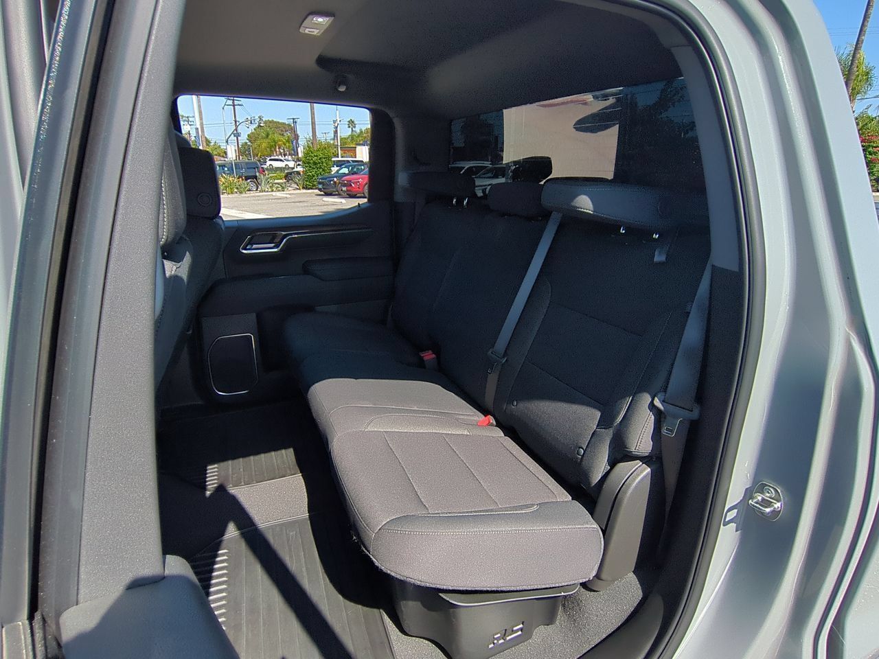 Used 2024 Chevrolet Silverado 1500 LT AWD/4WD image 24
