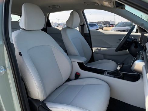 New 2026 Hyundai Kona SE image 24
