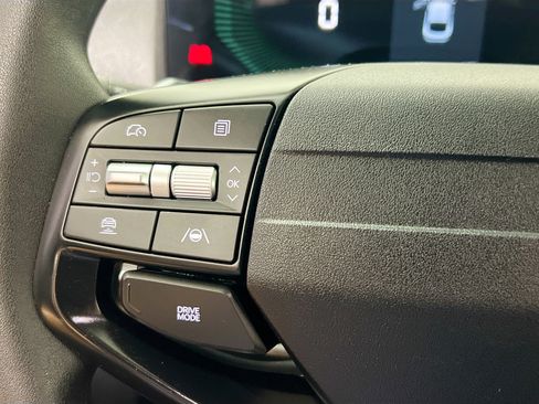 Used 2025 Kia K4 LXS image 18