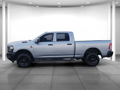 Used 2023 RAM 2500 Tradesman AWD/4WD image 4