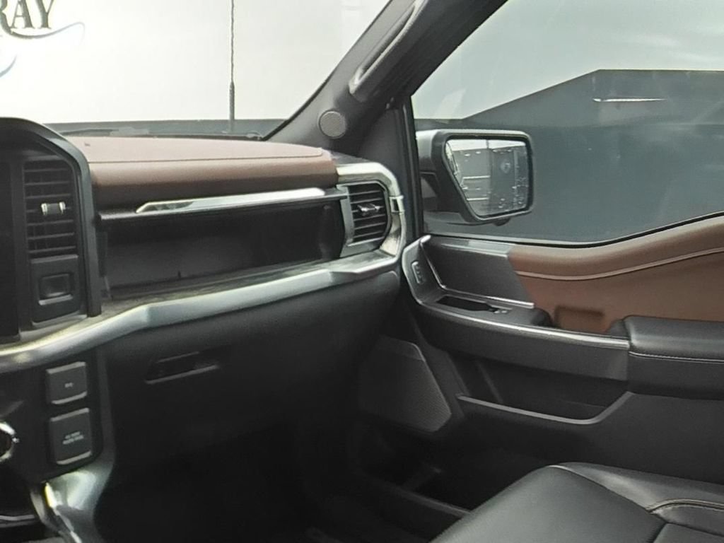 Used 2023 Ford F150 Lariat AWD/4WD image 18