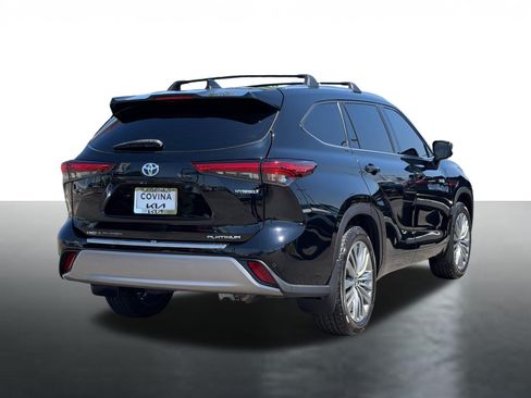 Used 2021 Toyota Highlander Platinum AWD/4WD image 8
