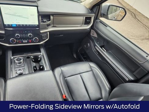 Certified 2023 Ford Expedition Max XLT image 15