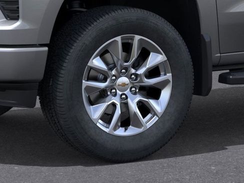 New 2026 Chevrolet Silverado 1500 Custom AWD/4WD image 9