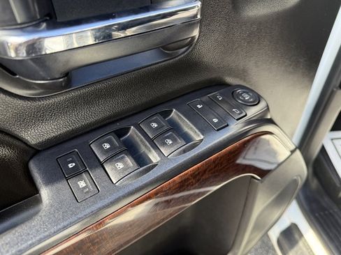 Used 2017 GMC Sierra 2500 SLE image 22