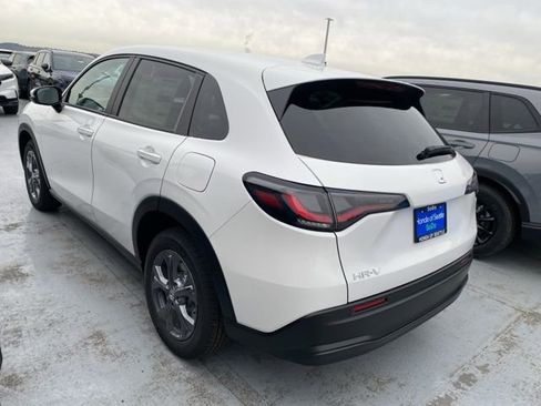 New 2026 Honda HR-V LX image 8