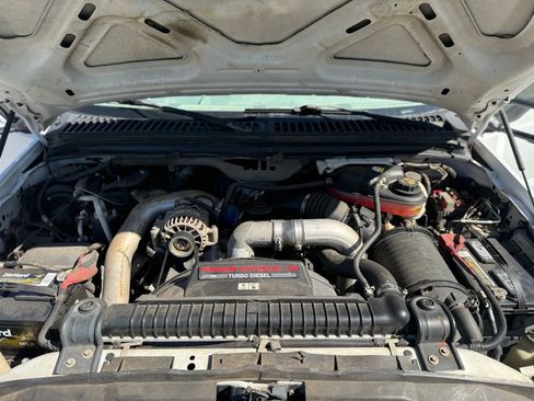 Used 2006 Ford F450 165  W.B. 2D image 22