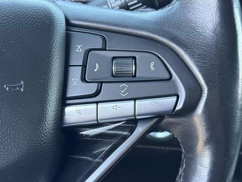 Used 2023 Cadillac Escalade Sport AWD/4WD image 9