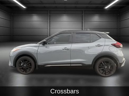 Used 2024 Nissan Kicks SR w/ SR Premium Package image 8