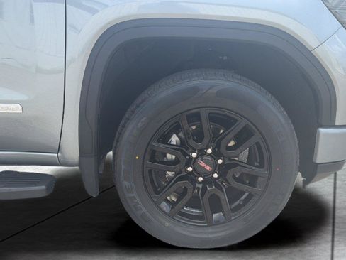 Used 2023 GMC Sierra 1500 Elevation w/ LPO, Elevation Black Package AWD/4WD image 25