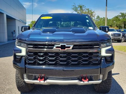Certified 2022 Chevrolet Silverado 1500 ZR2 w/ Technology Package AWD/4WD image 8
