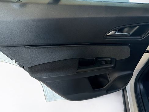 Used 2024 Honda Prologue EX image 25