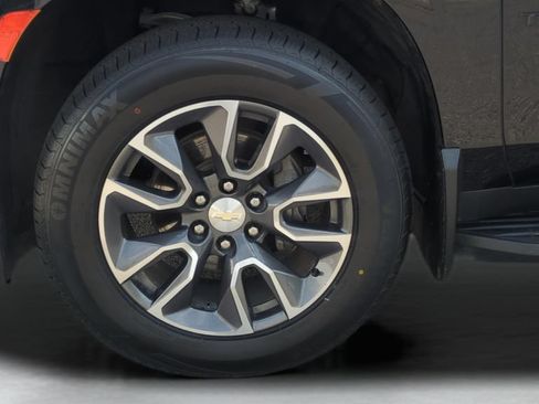 Used 2021 Chevrolet Tahoe LT w/ LT Signature Plus Package RWD image 26