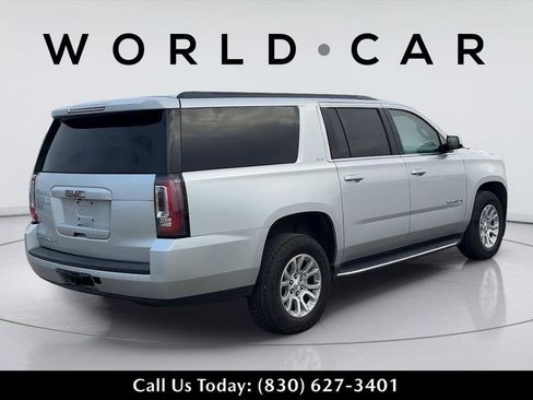 Used 2019 GMC Yukon XL SLT AWD/4WD image 3