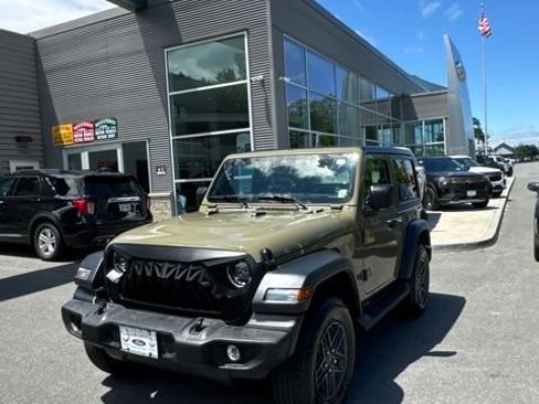 Used 2026 Jeep Wrangler Sport AWD/4WD image 1