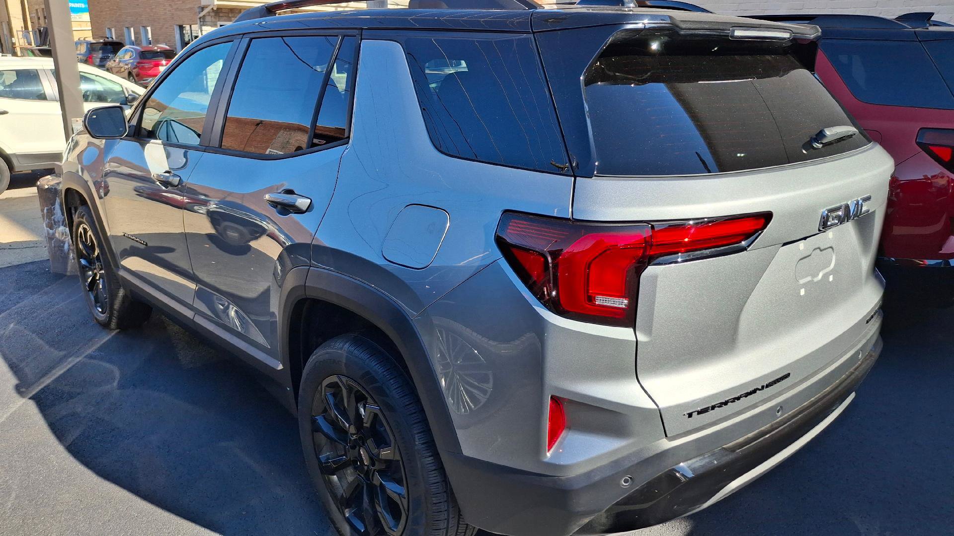 New 2027 GMC Terrain Elevation w/ Elevation Premium Package AWD/4WD image 4