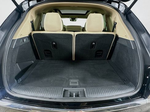 Used 2023 Acura MDX SH-AWD w/ Technology Package image 31