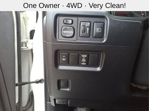Used 2020 Toyota 4Runner SR5 AWD/4WD image 14