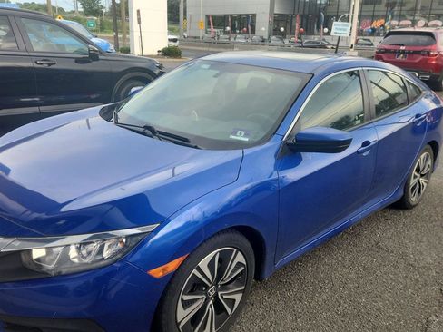 Used 2018 Honda Civic EX-T image 1