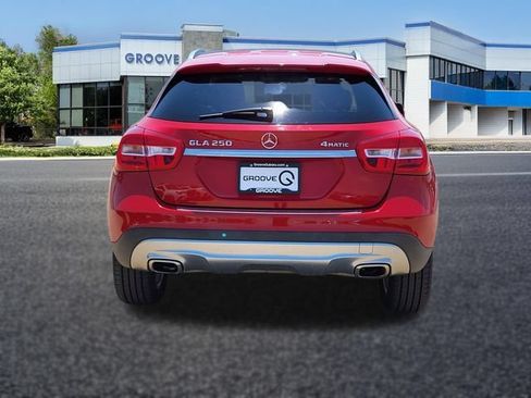 Used 2015 Mercedes-Benz GLA 250 4MATIC image 9