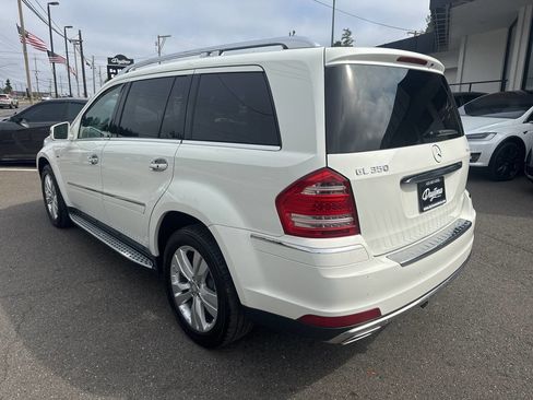 Used 2011 Mercedes-Benz GL 320 BlueTEC 4MATIC w/ Premium 2 Pkg image 3
