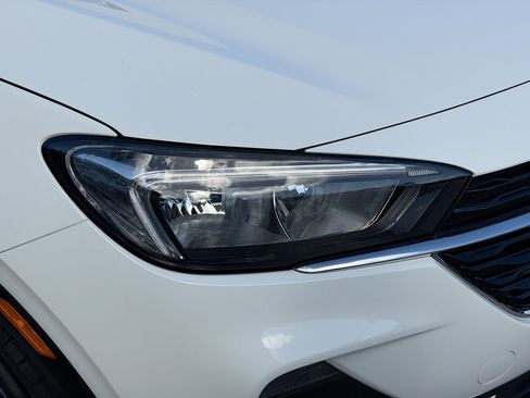 Used 2022 Buick Encore GX Select image 33