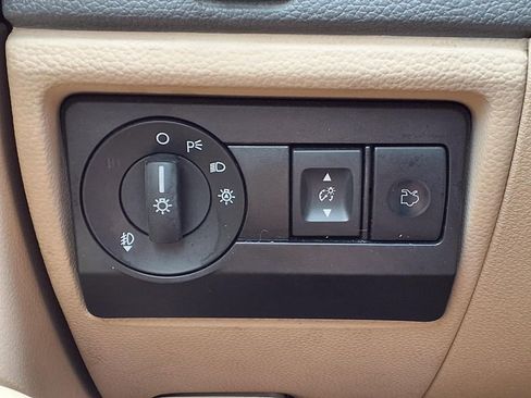 Used 2012 Ford Fusion SEL FWD image 15