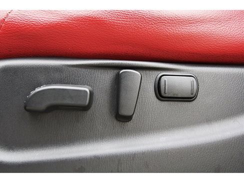 Used 2020 Nissan Armada SV w/ Driver Package image 25