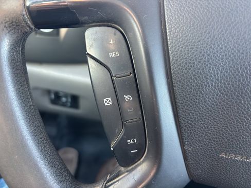 Used 2011 GMC Sierra 2500 W/T w/ Snow Plow Prep Package image 15