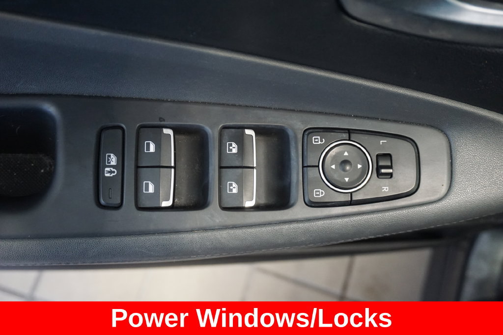 Used 2023 Hyundai Santa Fe SEL AWD/4WD image 6