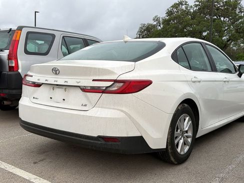Certified 2025 Toyota Camry LE image 4