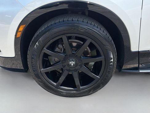 Used 2019 Chevrolet Blazer RS FWD image 40