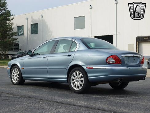 Used 2002 Jaguar X-TYPE 2.5 image 4