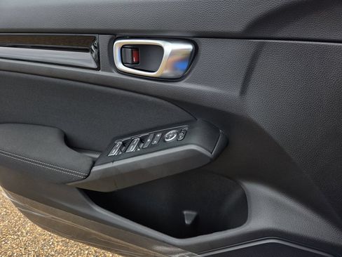 New 2026 Honda Civic Sport image 16